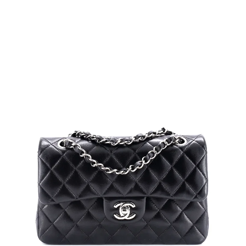 Fashion - forward Christian Dior tote bags for the modern womanClassic Double Flap Bag Quilted Lambskin Small