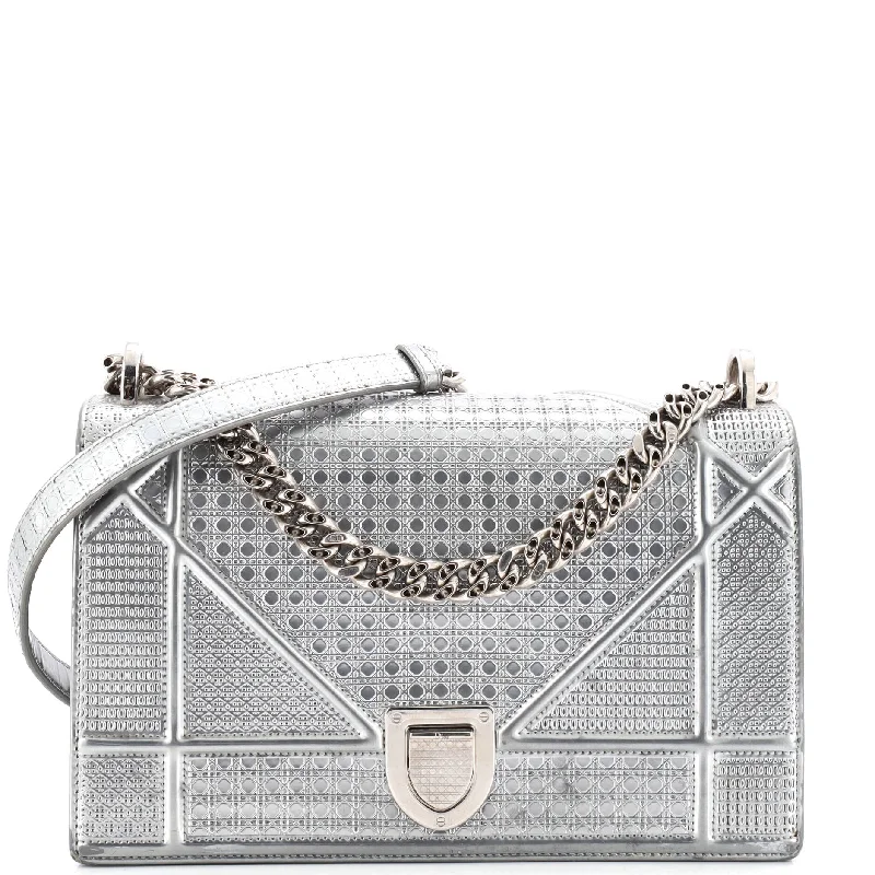 Stylish Christian Dior shoulder bags with a tassel - adorned zipperDiorama Flap Bag Cannage Embossed Calfskin Medium