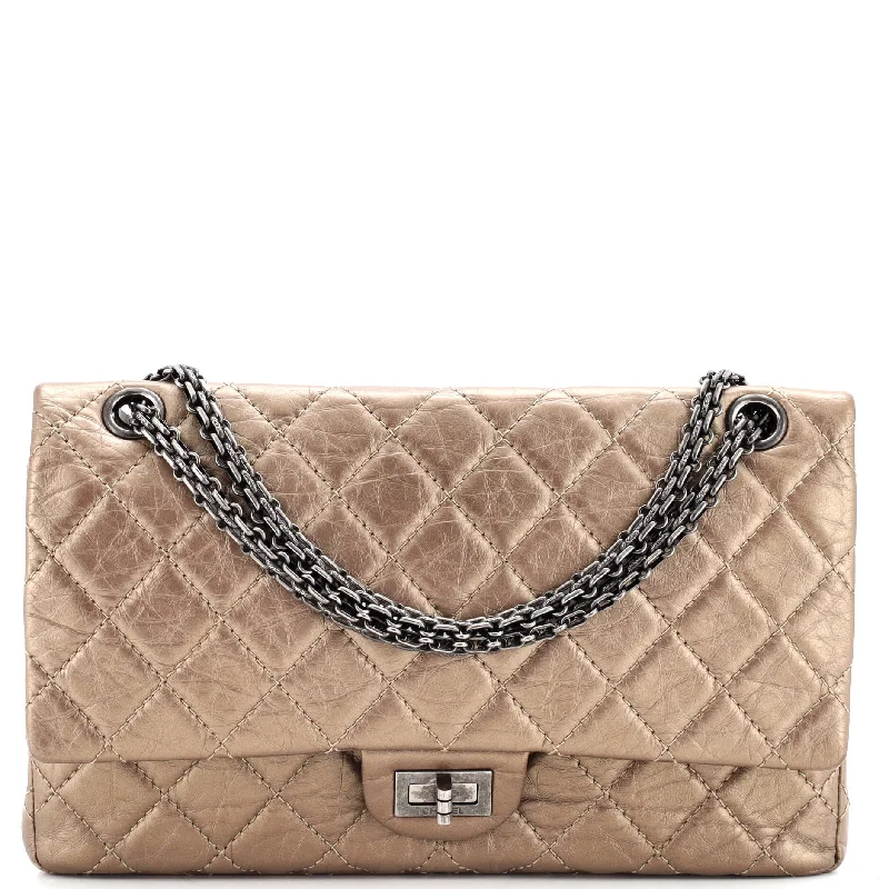 High - fashion Christian Dior bags with a geometric patternReissue 2.55 Flap Bag Quilted Metallic Aged Calfskin 226