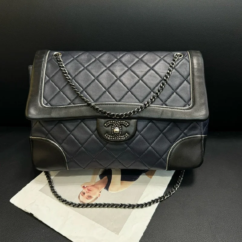 Chanel Classic Flap Bag for Evening PartyChanel Color Block Sheepskin CF Chain Bag 28.5cm