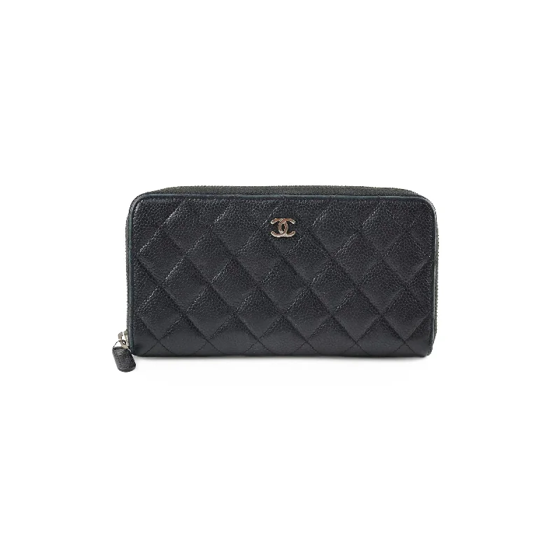 Chanel Lightweight Handbag for Daily ErrandsChanel Caviar Long Wallet Black