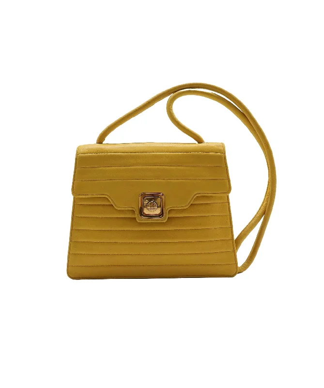 Chanel Vintage Inspired Handbag for Retro LoversCHANEL VINTAGE SHOULDER BAG LEATHER YELLOW 90247793 DXBS1366