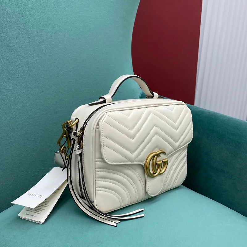 Ladies Gucci Dionysus bags with a detachable shoulder strapBOLSA Gucci MARMONT 25