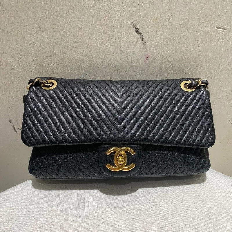 Chanel Handbag with Adjustable Strap for ComfortChanel Black Chevron Leather CF Shoulder Bag Medium