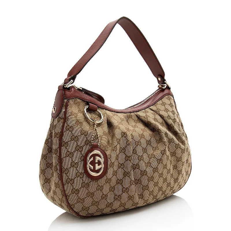 Gucci Marmont bags for women with quilted leather exteriorsGucci GG Canvas Sukey Hobo (22162)