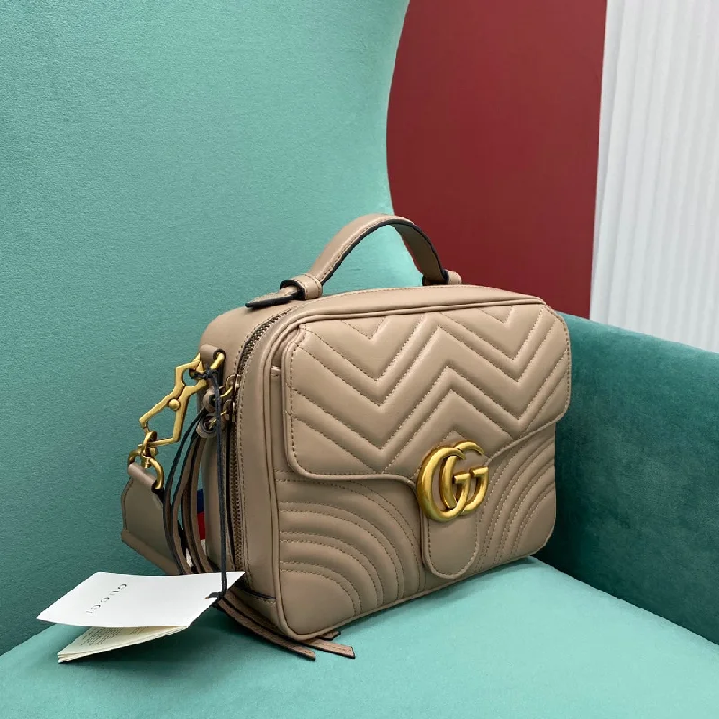 Gucci Marmont bags for women with a contrast - colored interiorBOLSA Gucci MARMONT 25