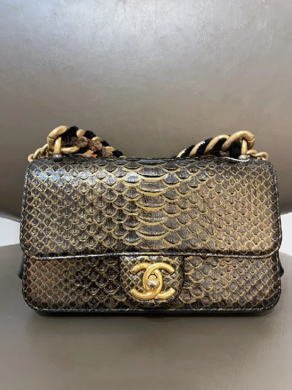 Chanel Designer Handbag with Unique DesignChanel Mumbai Metropolis Python 2ways Bag Gold Medium