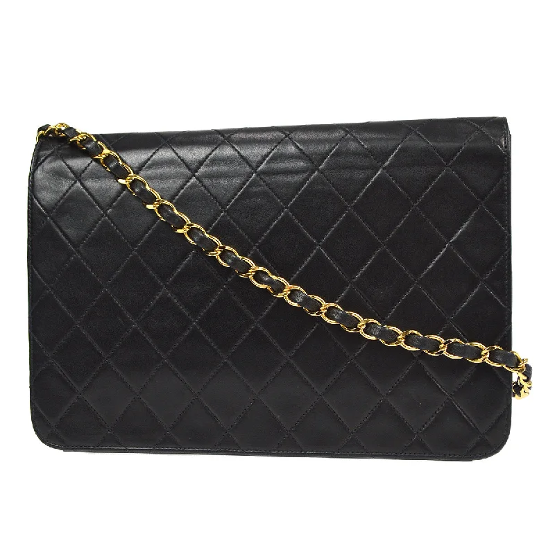 Chanel Handbag with Adjustable Strap for ComfortCHANEL 2000-2001 Turnlock Half Flap Medium Black Lambskin 96826