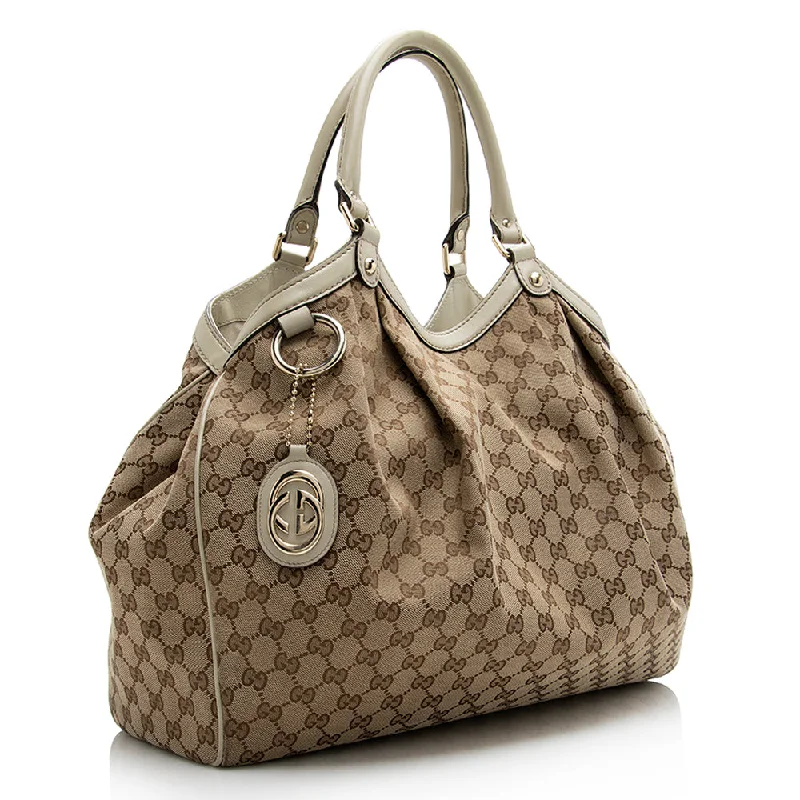 Ladies Gucci shoulder bags with a magnetic - closure flapGucci GG Canvas Sukey Large Tote (21485)