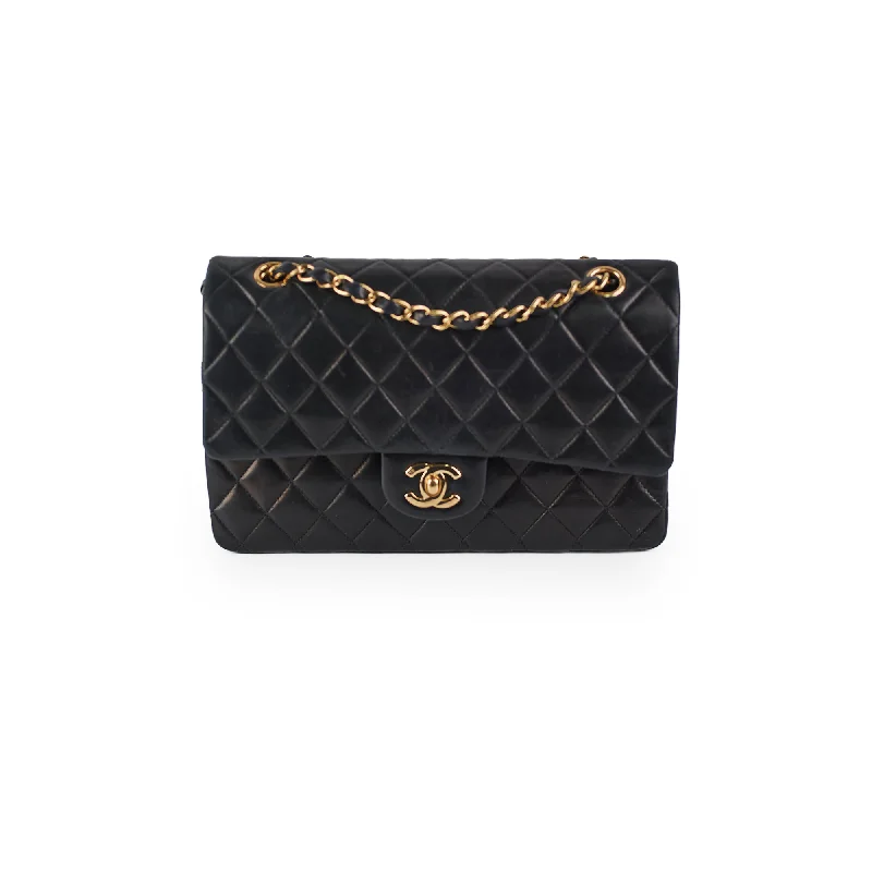 Chanel Chain Strap Handbag for Everyday UseChanel Vintage Classic Flap M/L Lambskin Black - Series 7