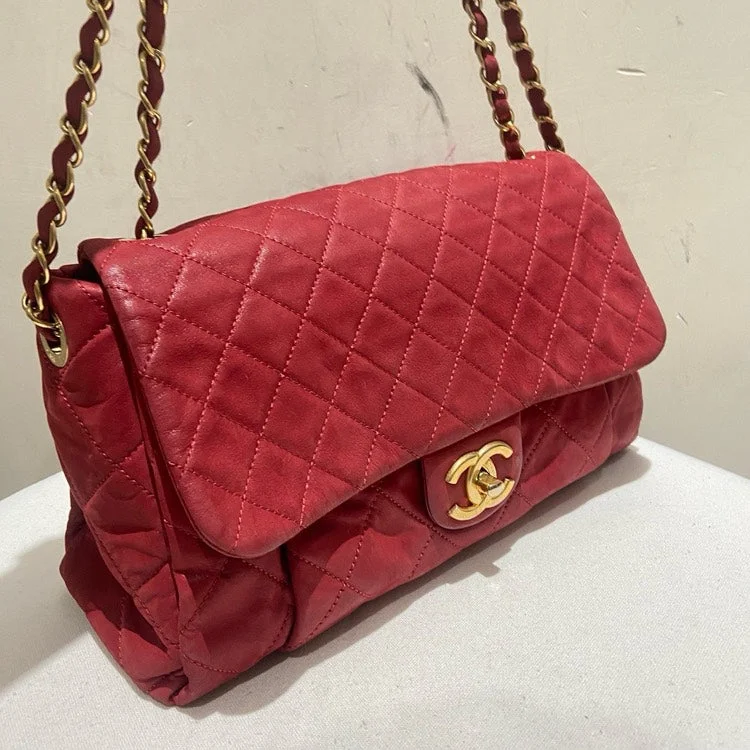 Chanel Designer Handbag with Unique DesignChanel Red Leather Quilted Crossbody Bag