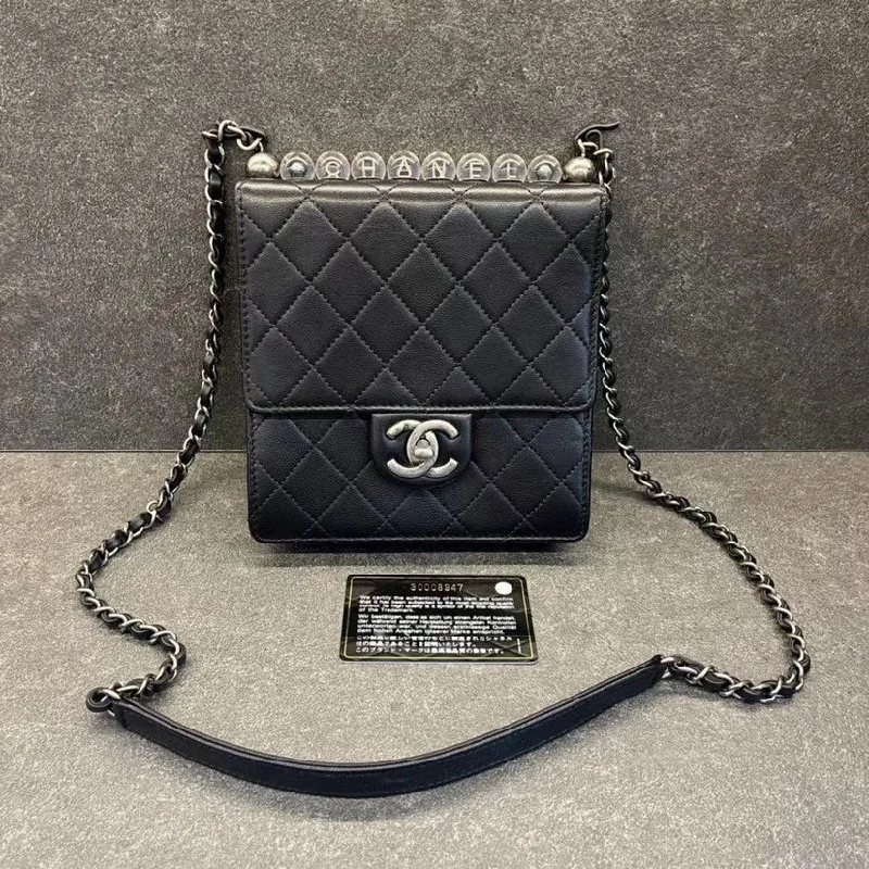 Chanel Medium Tote Bag for Office LadiesChanel Classic Flap Bag Black Calfskin Medium Quilted Chain Strap