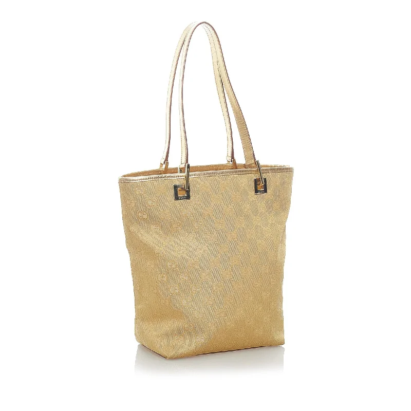 Women Gucci tote bags in GG Supreme canvas for a branded feelGucci GG Canvas Tote Bag (32748)