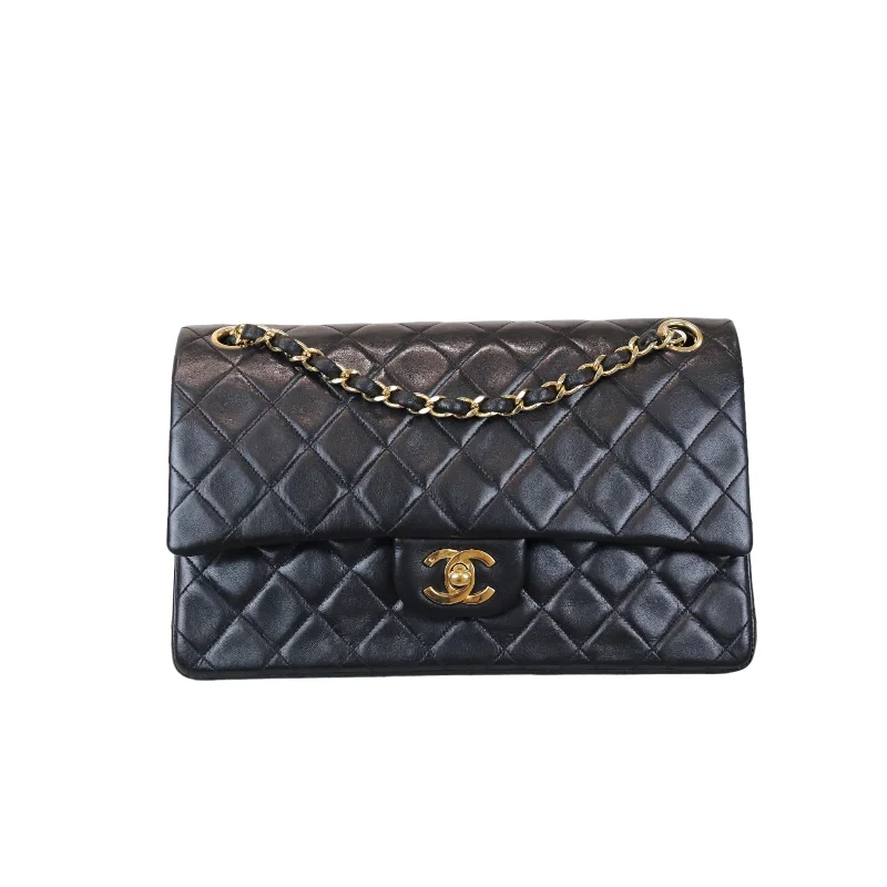 Chanel Luxury Handbag for High - End EventsVintage Classic Medium Double Flap Lambskin Black GHW