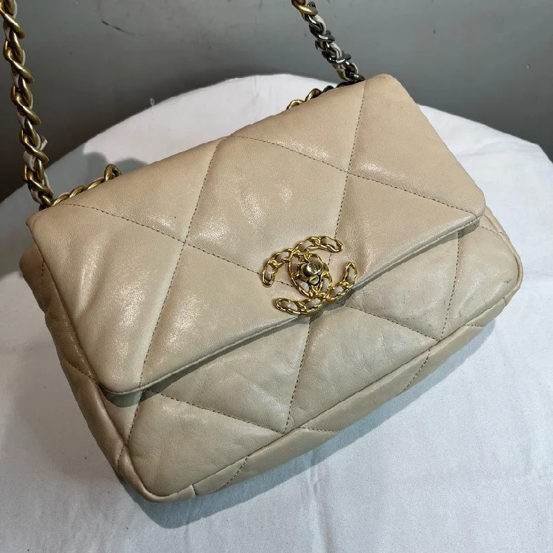 Chanel Designer Handbag with Unique DesignChanel Lambskin 19 Beige Small Bag