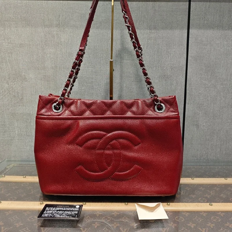 Chanel Colorful Handbag for Spring OutfitsChanel Red Leather Shoulder Bag 33x24x15cm