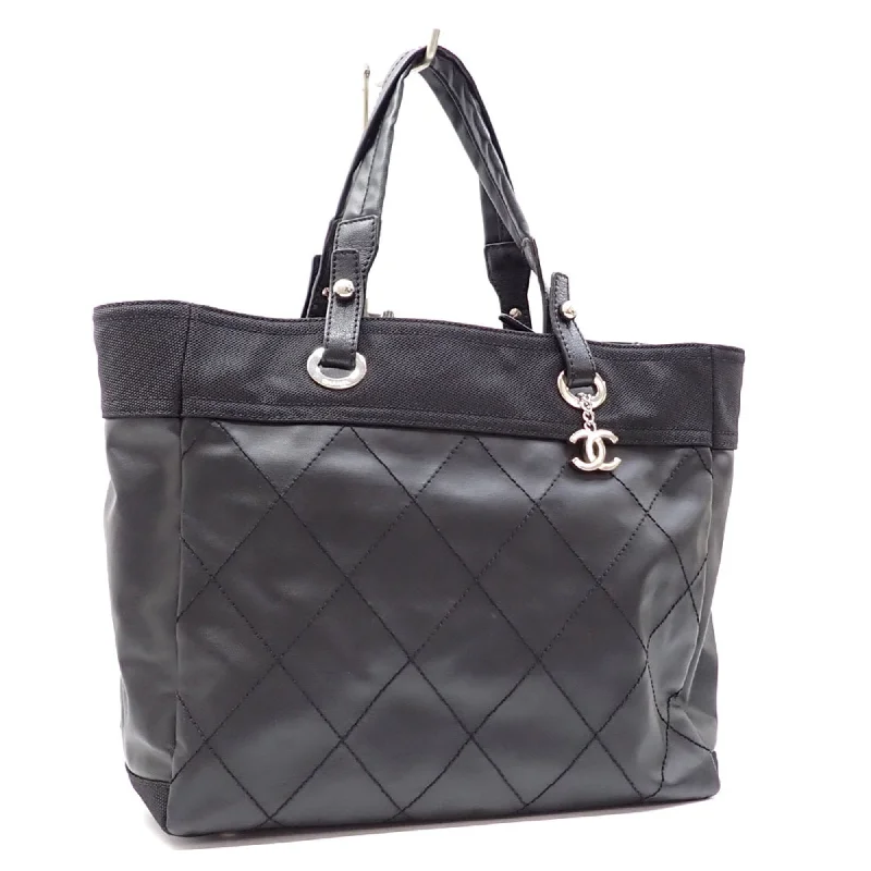 Chanel Medium Tote Bag for Office LadiesCHANEL A34209 Women's Coated Canvas Tote Bag Black